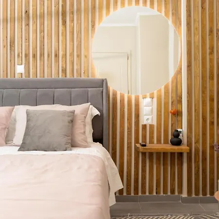 Feriehus Meltemi House - A Seaside Luxury Maisonnette Dhiyellótika