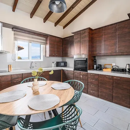 Holiday home Meltemi House - A Seaside Luxury Maisonnette *