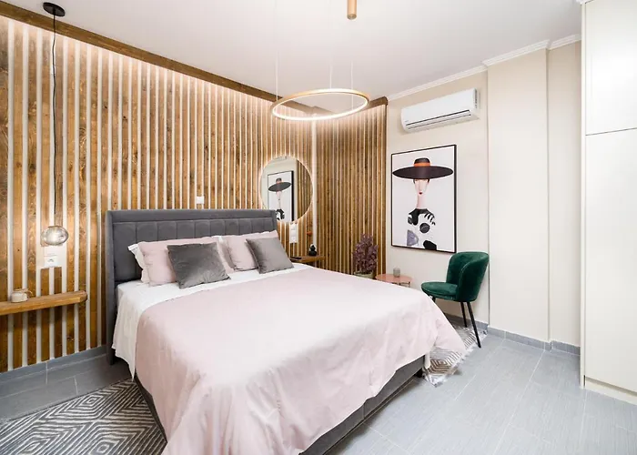 Meltemi House - A Seaside Luxury Maisonnette