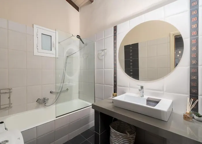 Meltemi House - A Seaside Luxury Maisonnette Σπίτι διακοπών *