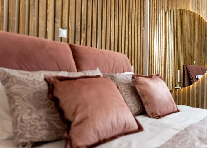 Meltemi House - A Seaside Luxury Maisonnette Διγελιώτικα