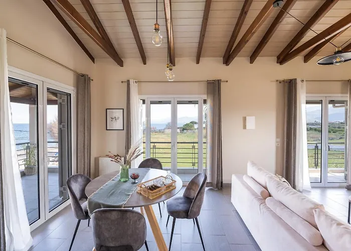 Meltemi House - A Seaside Luxury Maisonnette Casa de Férias *