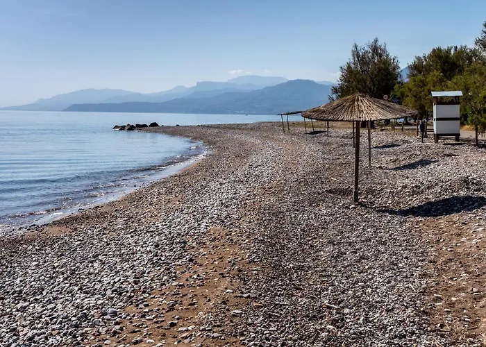 Meltemi House - A Seaside Luxury Maisonnette Dhiyeliotika