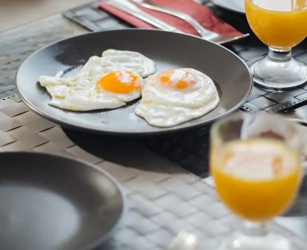 Meltemi House - A Seaside Luxury Maisonnette *